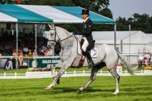 2012 & 2013 winners Andrew Nicholson and Avebury will be keen to defend their title.